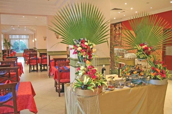 Hotel King Tut Aqua Park Beach Resort (Hurghada)